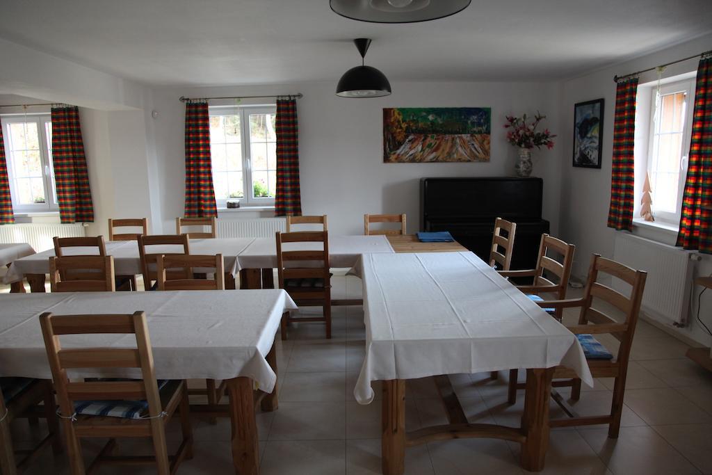 Koenig-In Hotell Hojsova Stráž Exteriör bild